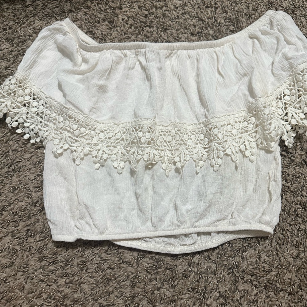 Small cream crop top